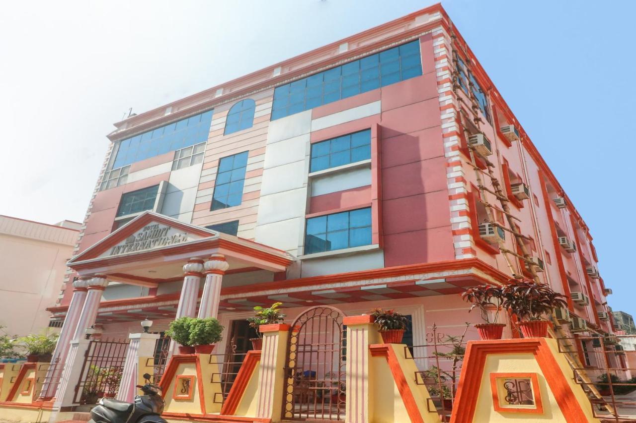Hotel Sambit International, Near Sea Beach Purî Extérieur photo